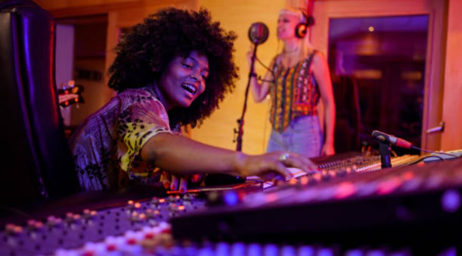 🌟 Conoce a los Artistas que dan Vida a AMAC